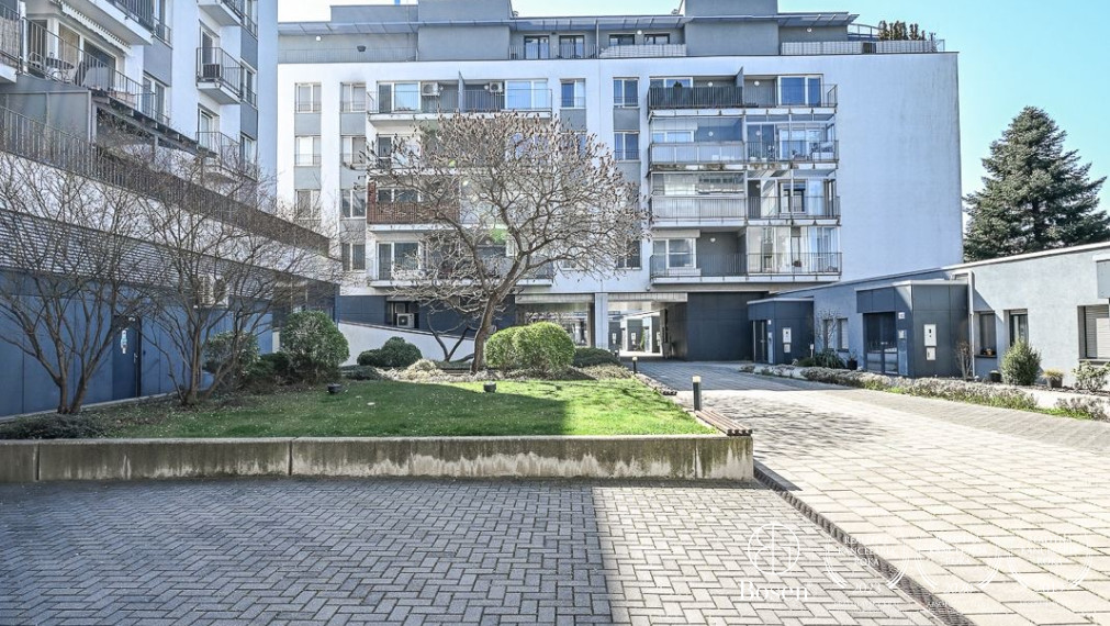 BOSEN | Kompletne zariadený 2 izbový byt s parkovaním  a balkónom – Ružinov, 72,50 m²