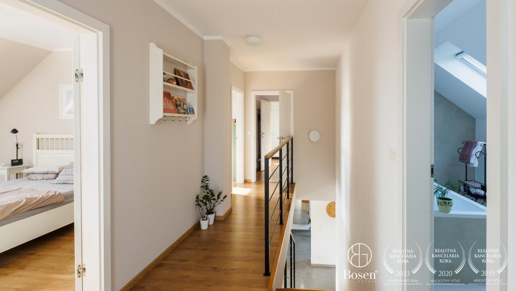 LOYALTERS | Rodinný dom Rača - 5 izbový, plne zariadený
