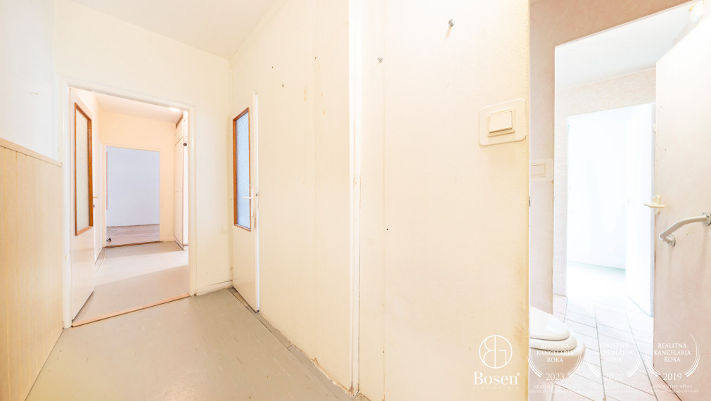 BOSEN | 3-izb 75m2 pripravený na rekonštrukciu, Chrenová - Nitra