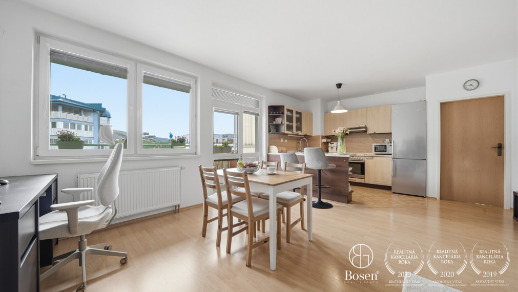 BOSEN GROUP | 3 izb. byt s terasou, balkónom a 2 park. miestami