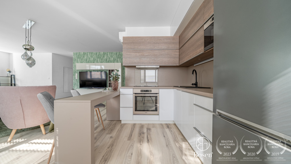 BOSEN | Zariadený 2 izbový klimatizovaný byt v Starom Meste - Vysoká ulica, 62 m²