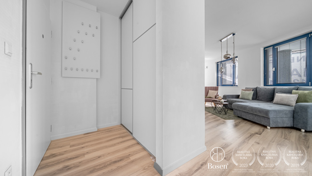 BOSEN | Zariadený 2 izbový klimatizovaný byt v Starom Meste - Vysoká ulica, 62 m²