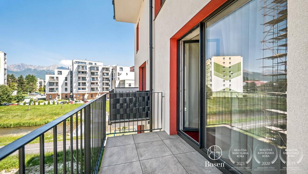 BOSEN | Štýlový 2 izbový byt  s balkónom v Living Park Svit