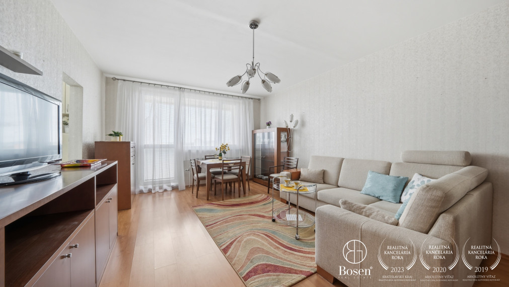 Pekný 2 izbový byt s loggiou, Bratislava - Podzáhradná