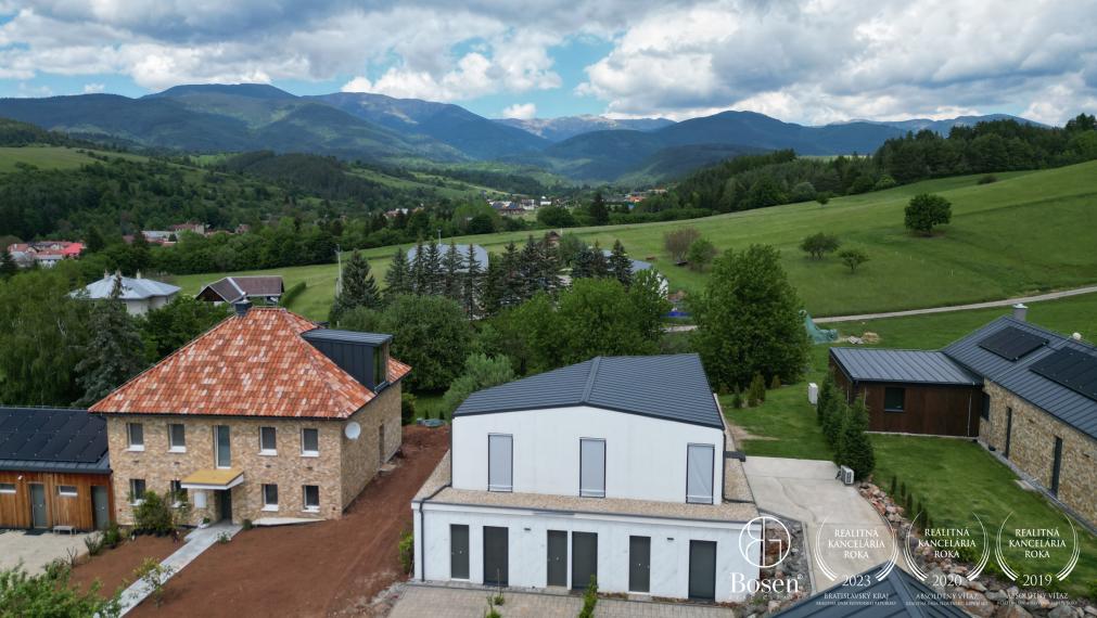 BOSEN | Zariadený rekreačný byt v Nízkych Tatrách s terasou, Dolná Lehota, Lopej