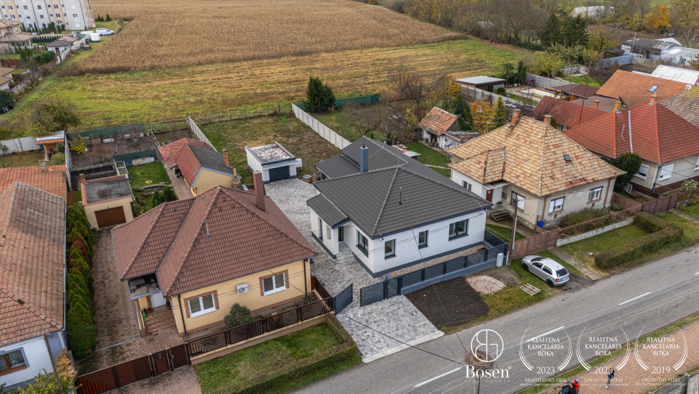 BOSEN | 4 izbový bungalov s pivnicou a veľkorysým pozemkom – Veľké Dvorníky, len 2 min od Dunajskej Stredy