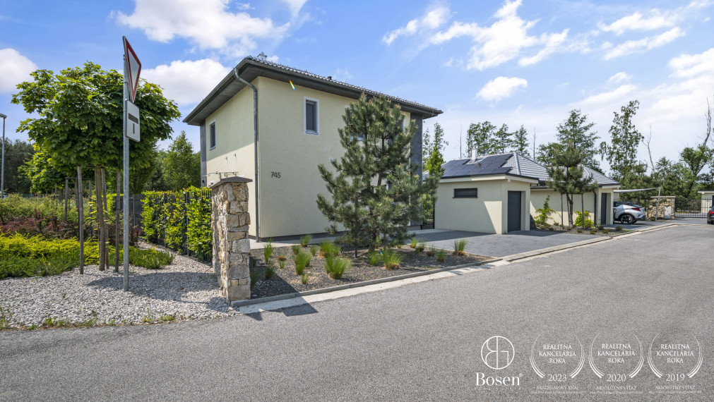 BOSEN | 4izb dom, pozemok 493m2 v Penati Golf Resort
