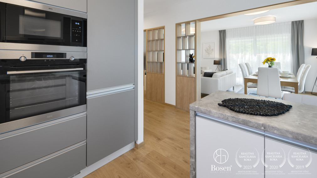BOSEN | 4izb dom, pozemok 493m2 v Penati Golf Resort