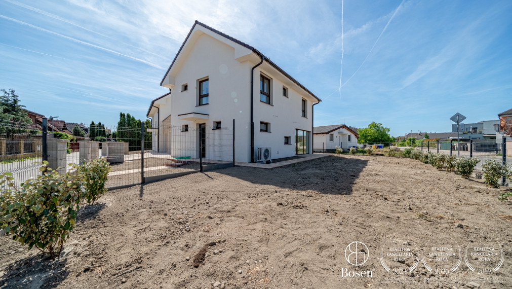 BOSEN | 4 izbový byt v dvojdome s garážou – bez kompromisov
