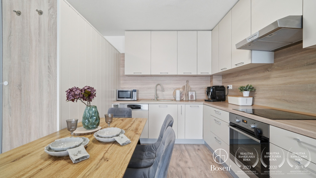 BOSEN | Slnečný 2 izbový byt s loggiou, Lužná, Petržalka 52m2
