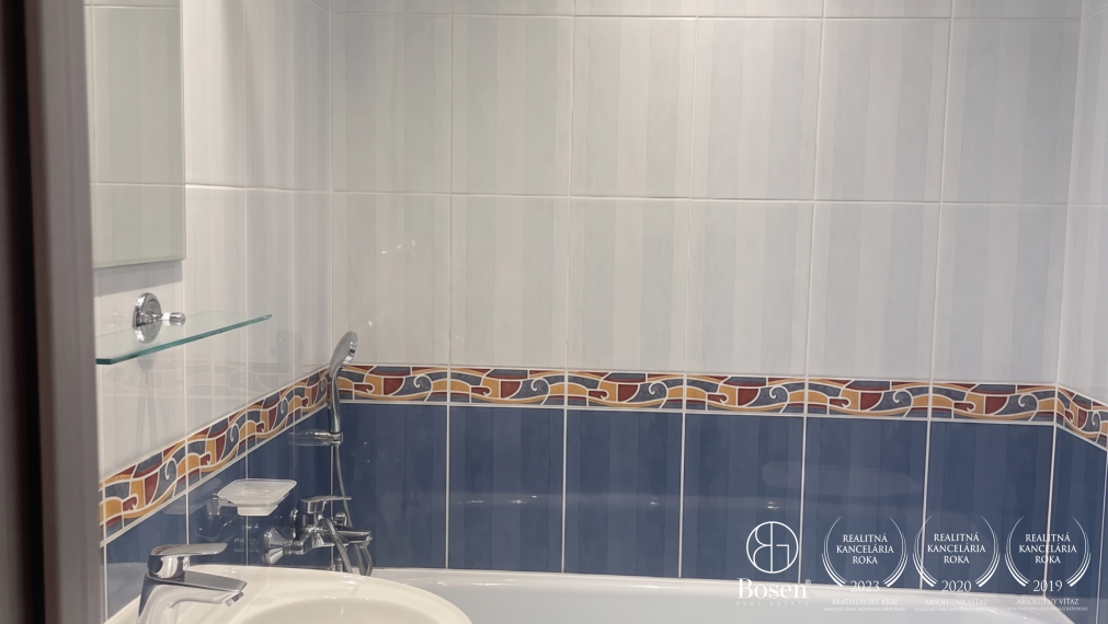 BOSEN | 1 izbový byt v Lamači vhodný aj pre matku s dieťaťom