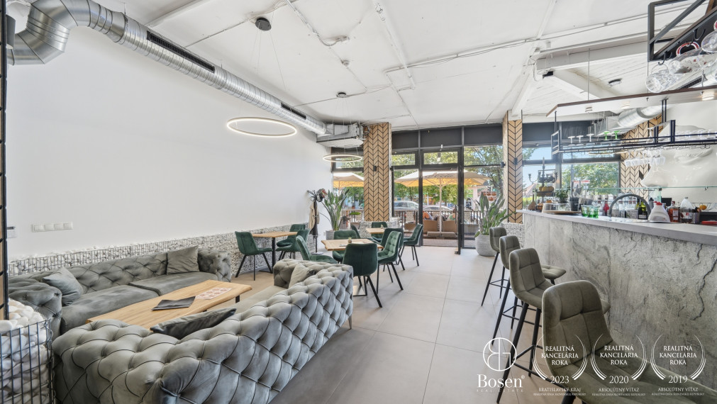 BOSEN GROUP | Dizajnovo zariadený lounge bar, Perla Ružinova