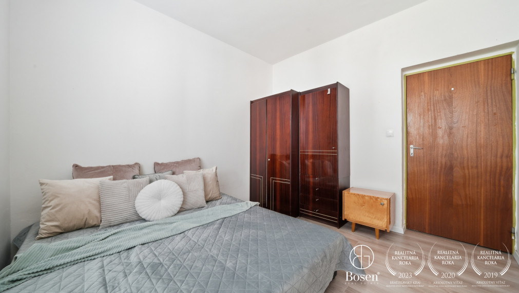 BOSEN | Priestranný 4 izbový byt s balkónom | Hodálova ulica, Bratislava – Karlova Ves
