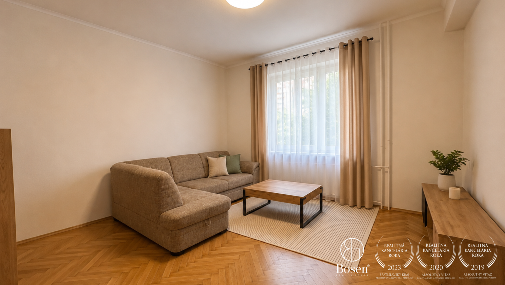 BOSEN | Novozrekoštruovaný a zariadený 2 izbový byt, Nová Doba