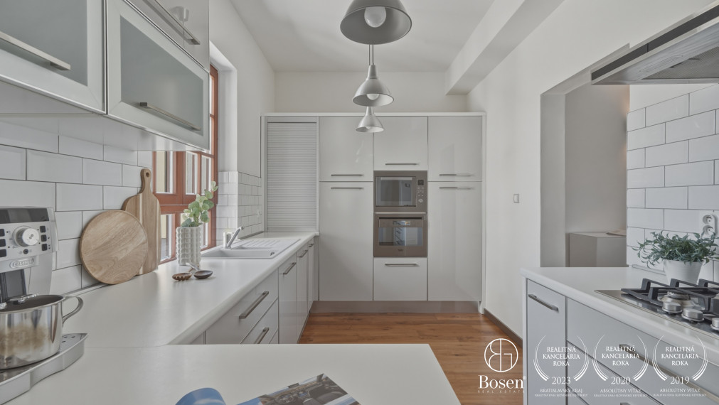 BOSEN | 5 izbový rodinný dom s garážou, Záhorská Ves, 1.258m2