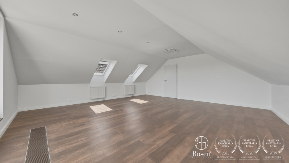 BOSEN | 5 izbový rodinný dom s garážou, Záhorská Ves, 1.258m2