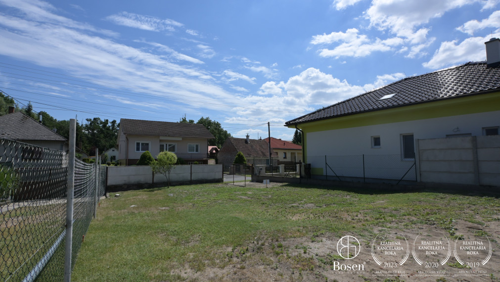 BOSEN | Na predaj pozemok v obci Borský Mikuláš