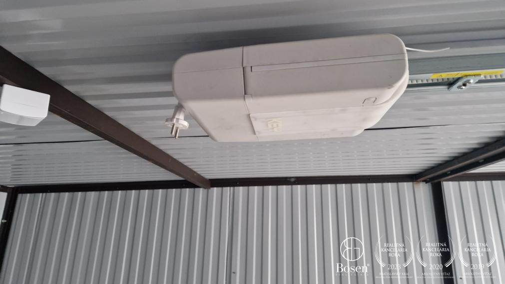 BOSEN | Na prenájom Nová plechová garáž, elektrické ovládanie, Hviezdoslavov