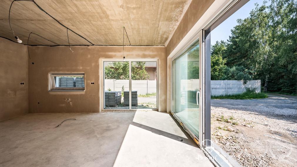 BOSEN | Moderný 5-izbový dom s garážou vo Veľkej Lomnici
