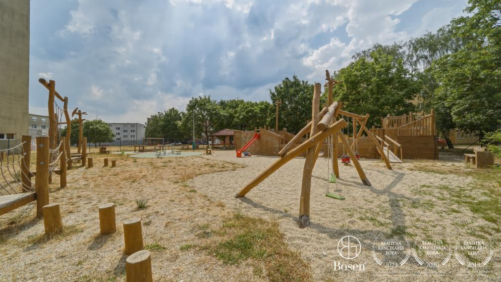 Bosen | kompletne zrekonštruovaný a zariadený 3 izbový byt v Pezinku