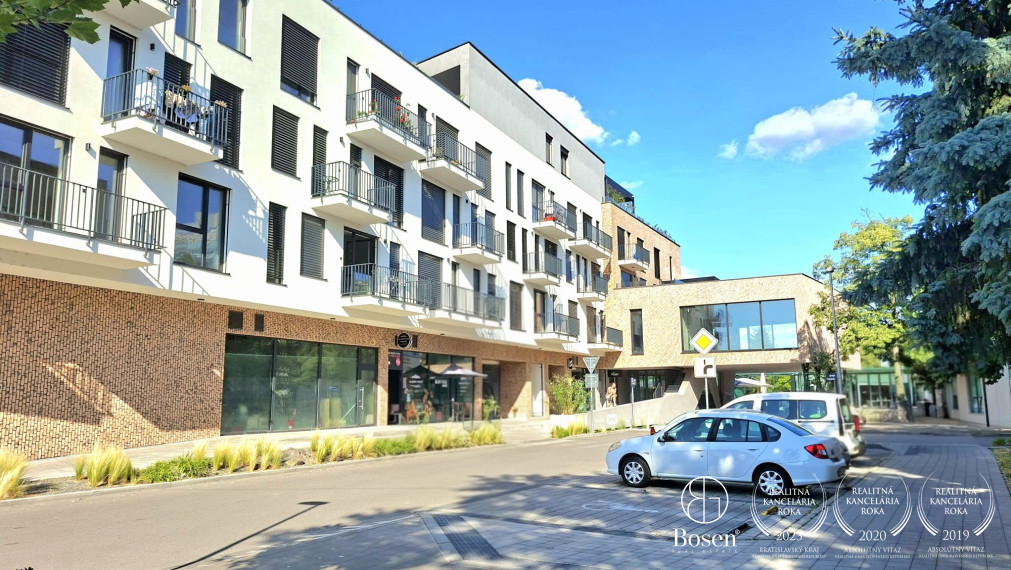 Šikovný 3 izbový byt na predaj priamo v centre Malaciek