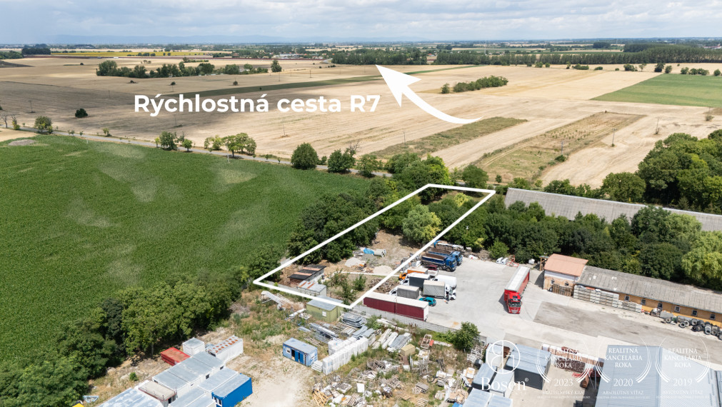 BOSEN | Investičný priemyselný pozemok 2 327 m² pri R7 | Blatná na Ostrove