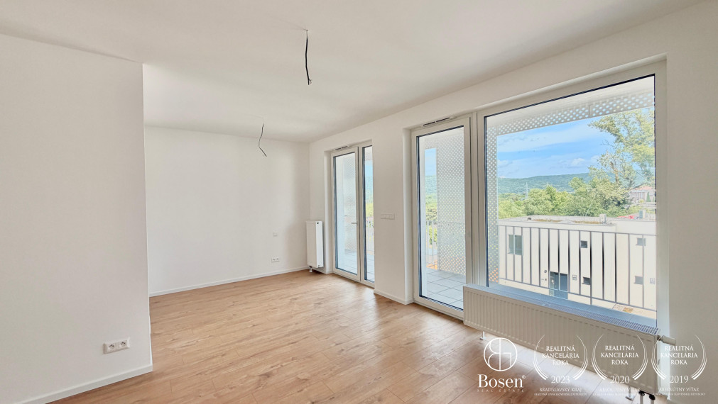 BOSEN | 1,5 izbový byt s veľkou loggiou a bazénom, AGÁTY, Dúbravka, 42,06 m2
