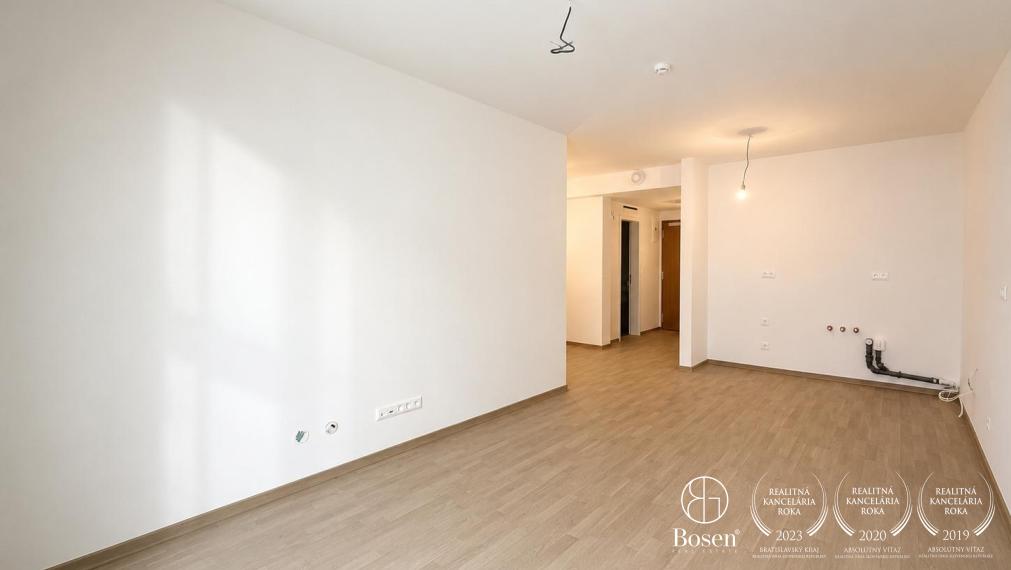 BOSEN | Výnimočný 2.izb.byt so záhradkou, Downtown, Staré Mesto, 110m2
