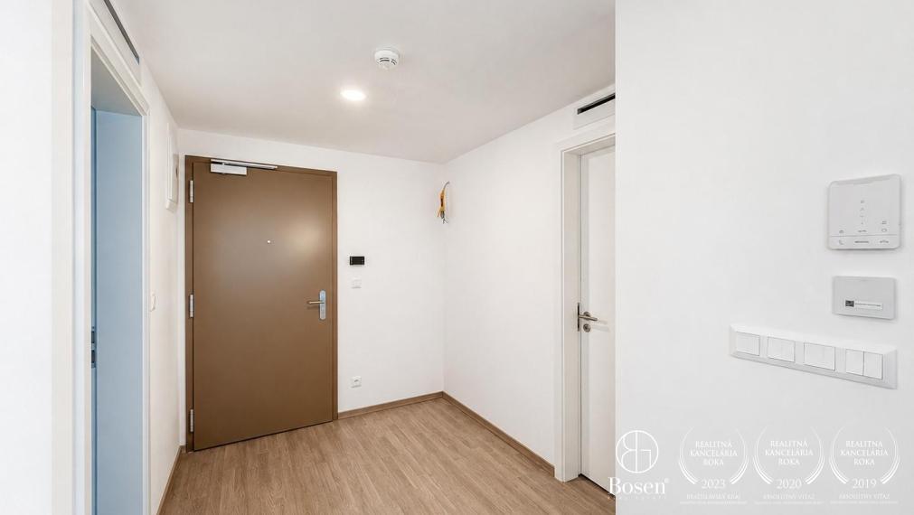 BOSEN | Výnimočný 2.izb.byt so záhradkou, Downtown, Staré Mesto, 110m2