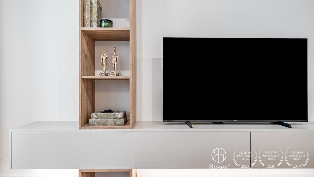 BOSEN | Moderný, kompletne zrekonštruovaný 4 izbový byt, 82 m², Medveďovej, Petržalka
