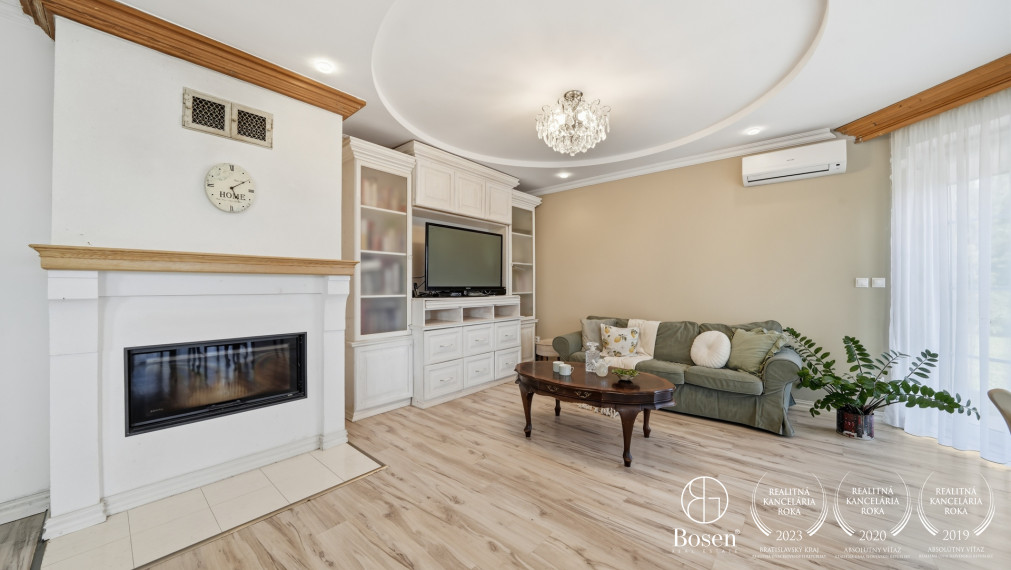 BOSEN | Výnimočný 5 izbový rodinný dom s veľkým pozemkom 1471 m², Senica – Košutovec