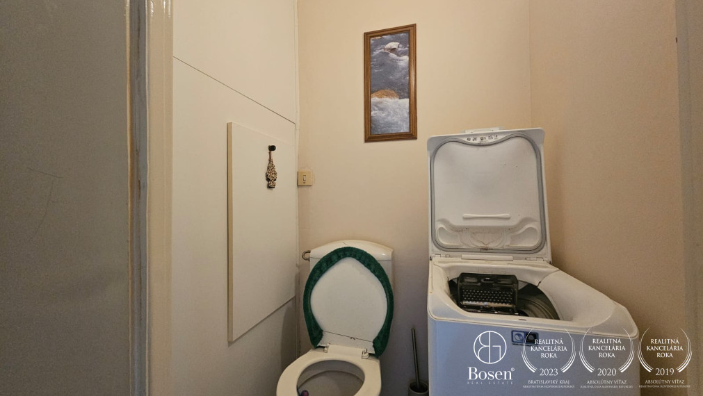 BOSEN | Priestranný 4-izbový byt s balkónom v centre Dunajskej Stredy
