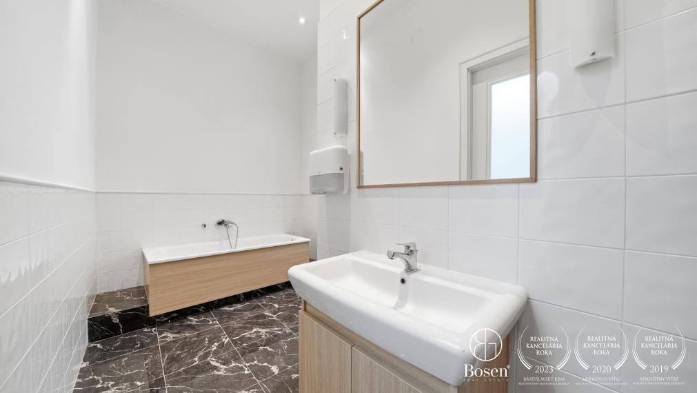 BOSEN | Nadštandardný 4 izbový priestor, Gorkého - Palác Motešických