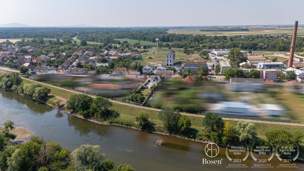 BOSEN | 5 izbový rodinný dom s garážou, Záhorská Ves, 1.258m2