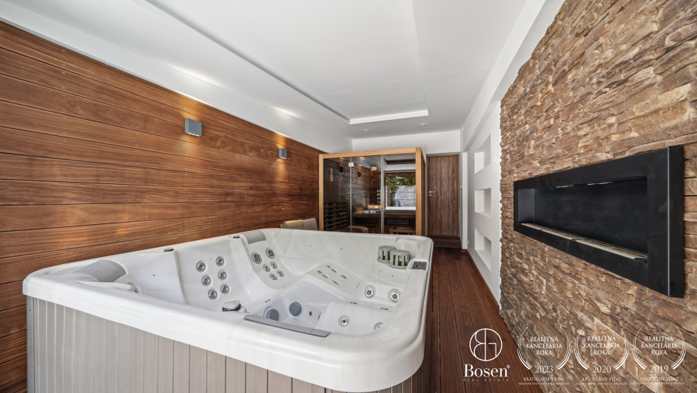 BOSEN | 6 izbový dom s bazénom a wellness, Zálesie, 262 m2