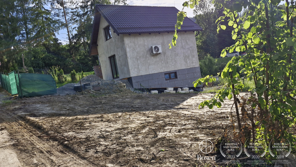 BOSEN | Stavebný rekreačný pozemok v súkromnom rezorte pri Oravskej priehrade – Ústie nad Priehradou