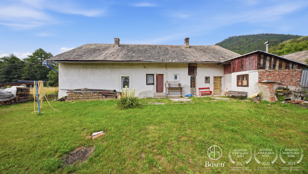 BOSEN | 5 izbový rodinný dom s pozemkom 2098m²