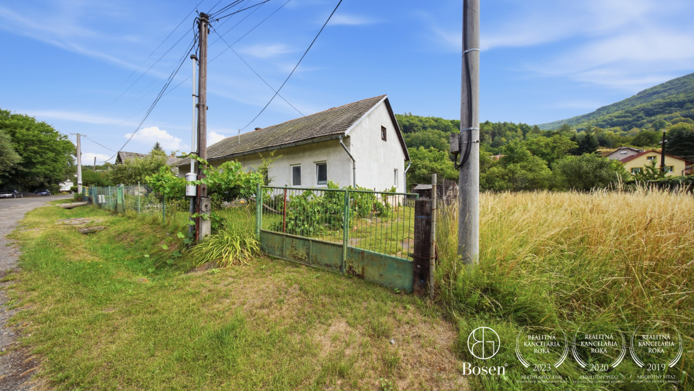 BOSEN | 5 izbový rodinný dom s pozemkom 2098m²