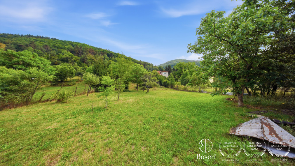 BOSEN | 5 izbový rodinný dom s pozemkom 2098m²