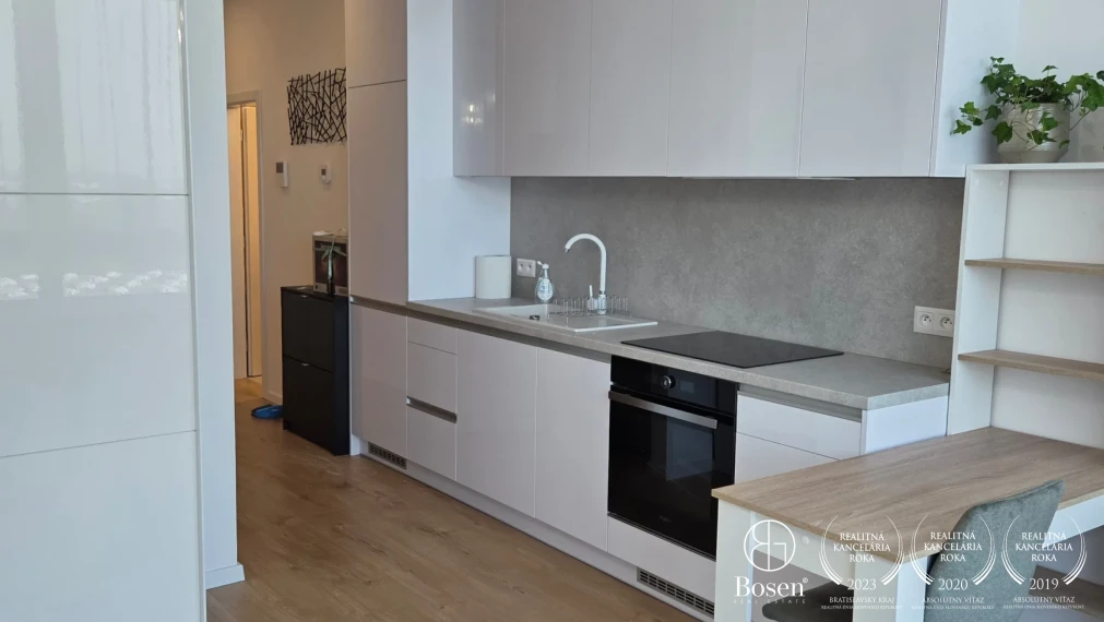 Prenájom úplne nového 1-izb. bytu | OLIVIA Residence |