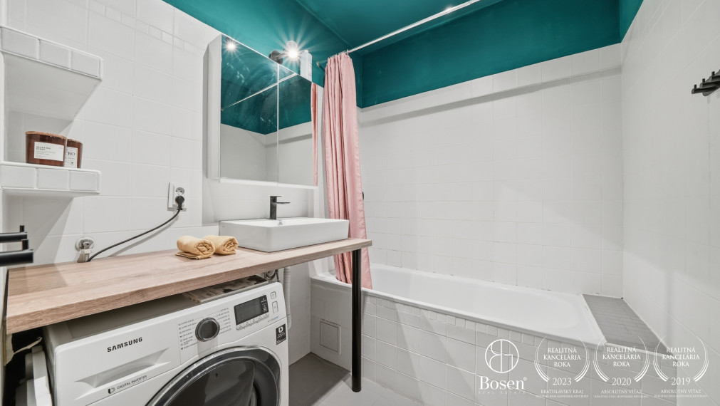BOSEN | Priestranný 2 izbový byt, 67 m², balkón, lodžia, pivnica, Uzbecká ulica, Podunajské Biskupice