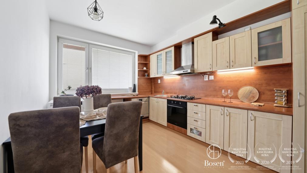 BOSEN | Priestranný 2 izbový byt, 67 m², balkón, lodžia, pivnica, Uzbecká ulica, Podunajské Biskupice