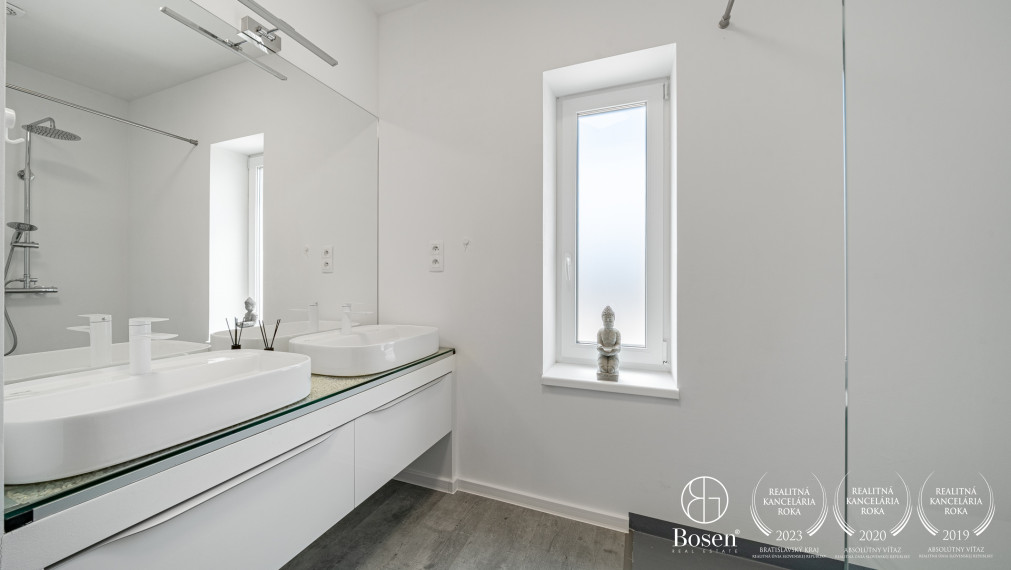 BOSEN | Moderný 4-izbový rodinný dom s bazénom, Veľké Dvorníky | 658 m² pozemok, okr. Dunajská Streda