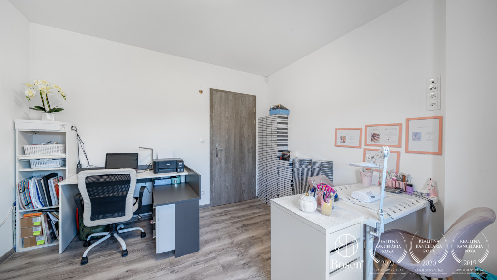BOSEN | Moderný 4-izbový rodinný dom s bazénom, Veľké Dvorníky | 658 m² pozemok, okr. Dunajská Streda
