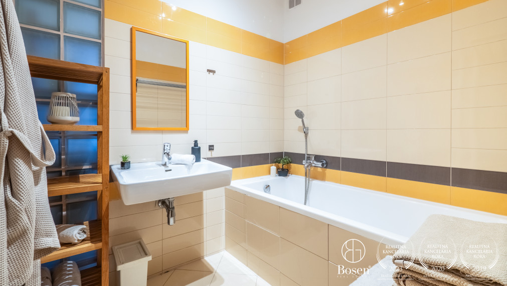BOSEN | Klimatizovaný 2 izbový byt s balkónom, Sputniková, Bratislava - Ružinov