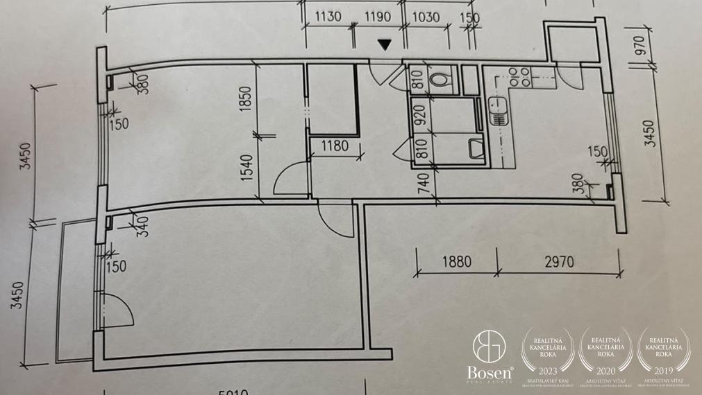 BOSEN | Chrenová 2i byt po rekonštrukcii s balkónom