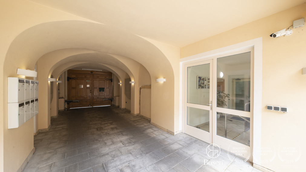 BOSEN | Prenájom kancelárskych priestorov 21,2m2 | Panenská ulica 8 - Staré Mesto, Bratislava