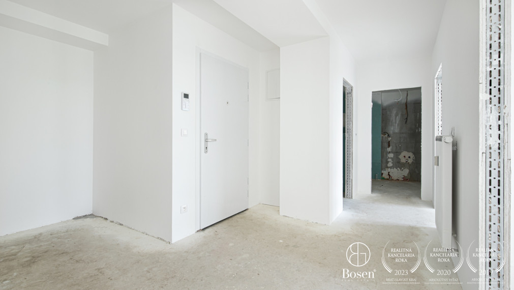 BOSEN | 3 izbový byt so 152 m² záhradou | Pionierska