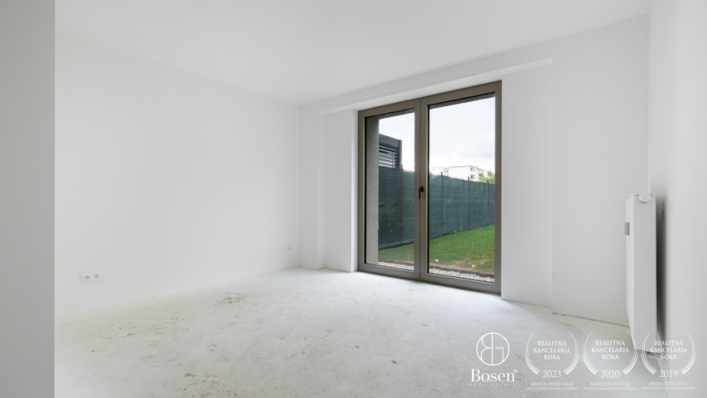 BOSEN | 3 izbový byt so 152 m² záhradou | Pionierska