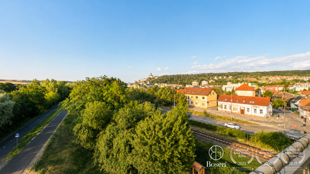 BOSEN | Na prenájom 4 izbový byt - Trenčín projekt Riviéra